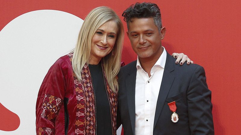 Cs mantiene su apoyo a Cifuentes, mientras PSOE y Podemos estudian presentar una moción de censura