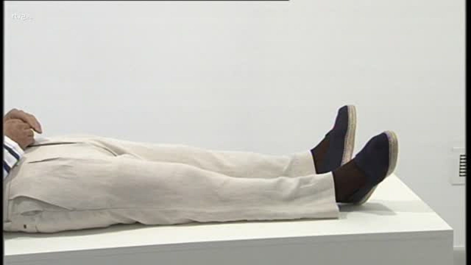 Escultura Picasso Yacente, de Eugenio Merino | Ver