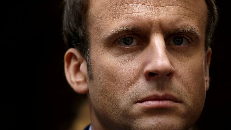 Macron se querella contra quienes le acusan de tener una cuenta en las Bahamas