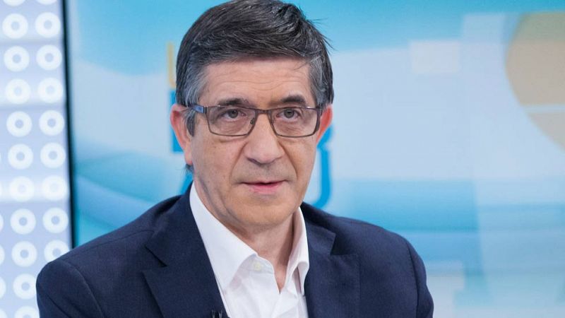 López pide el "voto útil para salvar el PSOE" y critica a Sánchez y Díaz por "pervertir" el proceso de avales