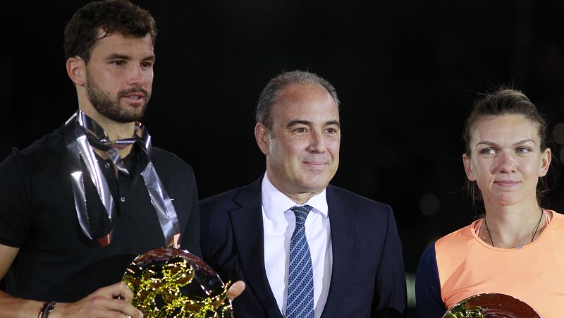 Dimitrov y Halep se imponen en el Tie Break Tens de Madrid