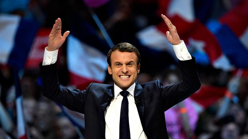 Macron repunta en los sondeos y amplía su ventaja sobre Le Pen en el cierre de la campaña