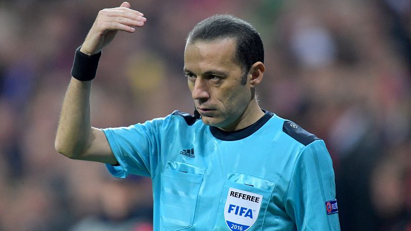 El turco Cuneyt Cakir dirigirá el Atlético-Real Madrid