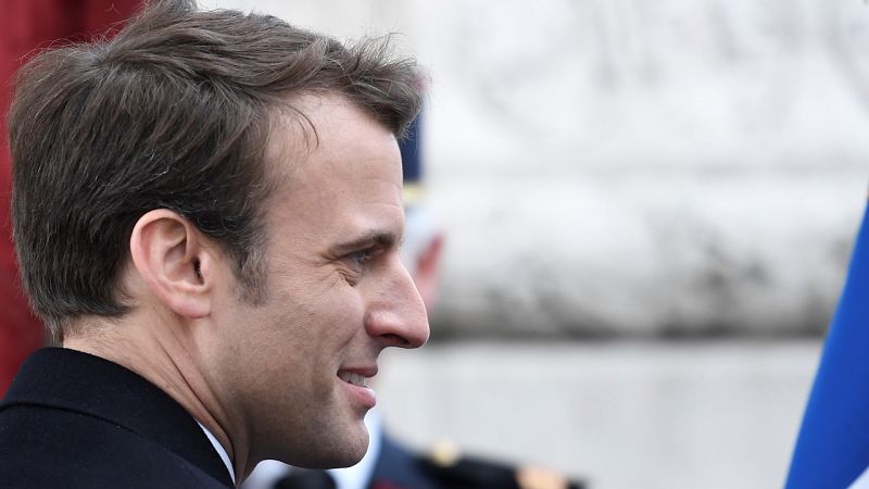 Regenerar la política, relanzar el empleo y reconciliar el país: primeras tareas de Macron