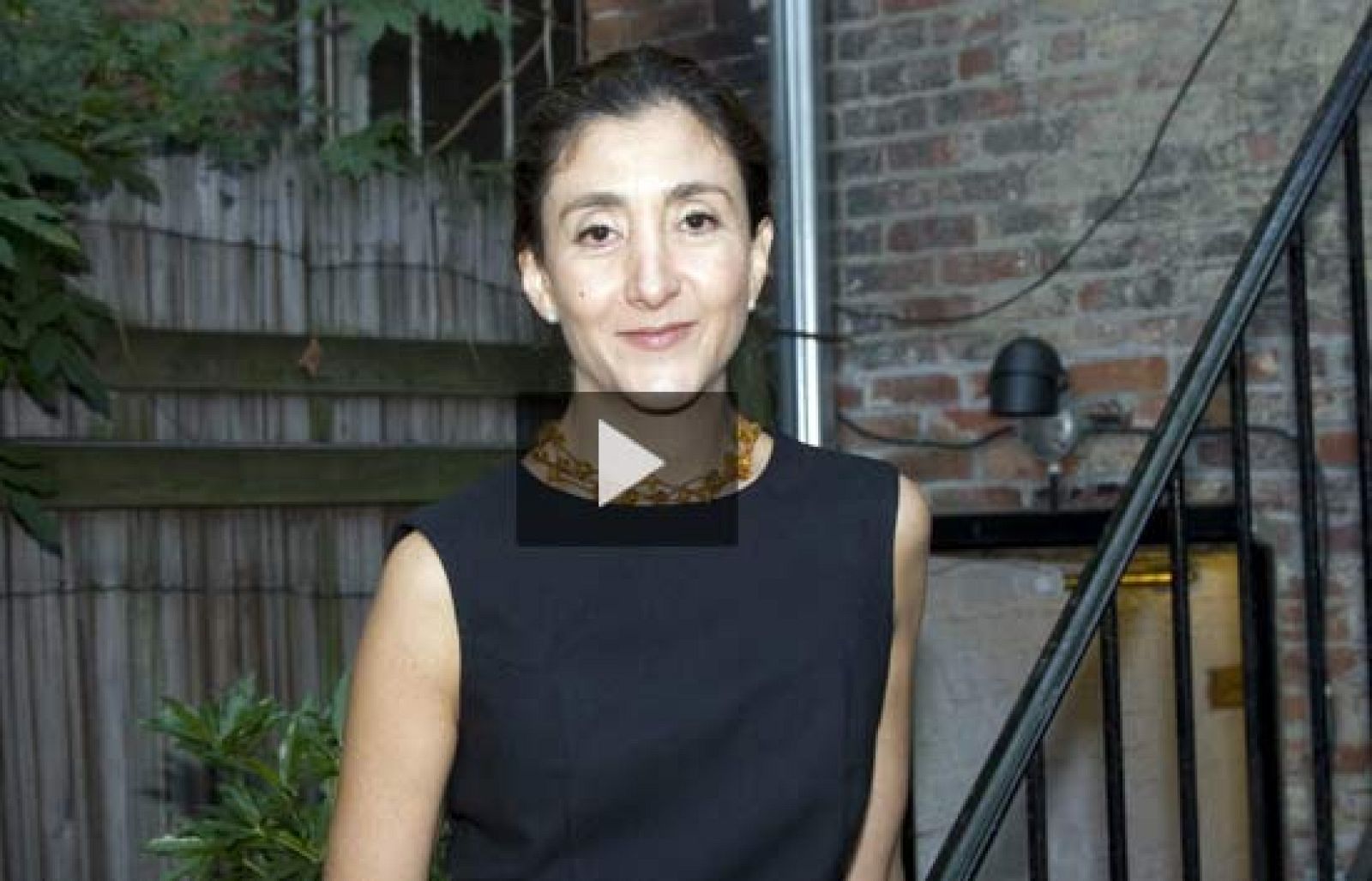 La corresponsal de TVE en Nueva York ha entrevistado a Ingrid Betancourt, que durante seis años ha estado secuestrada por las FARC.