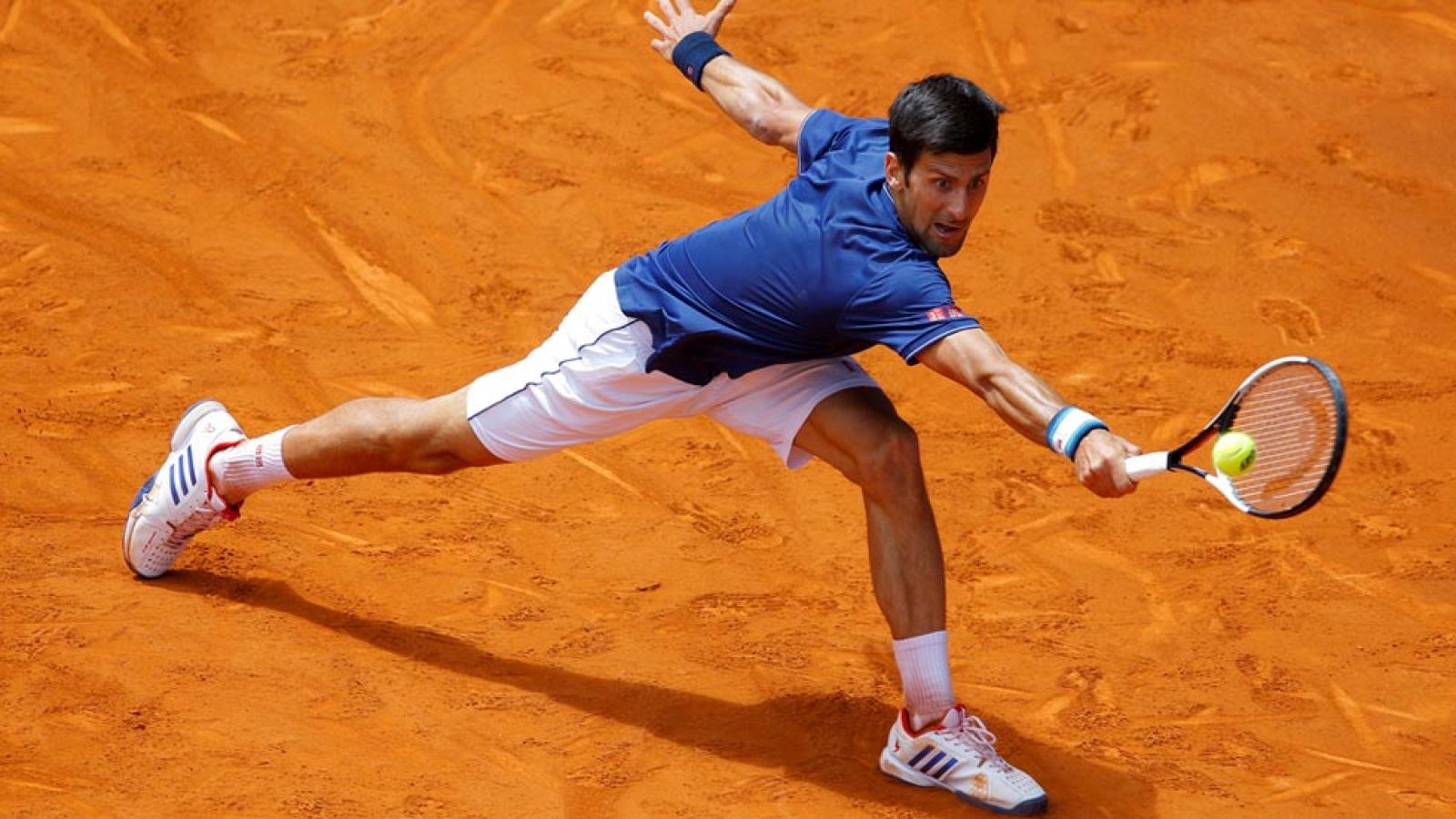 Djokovic suda para acabar con Almagro en su debut en Madrid | Ver