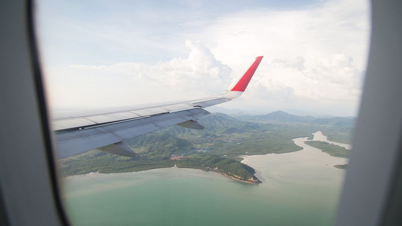Los pasajeros de avión sufren un riesgo cada vez mayor de radiación espacial