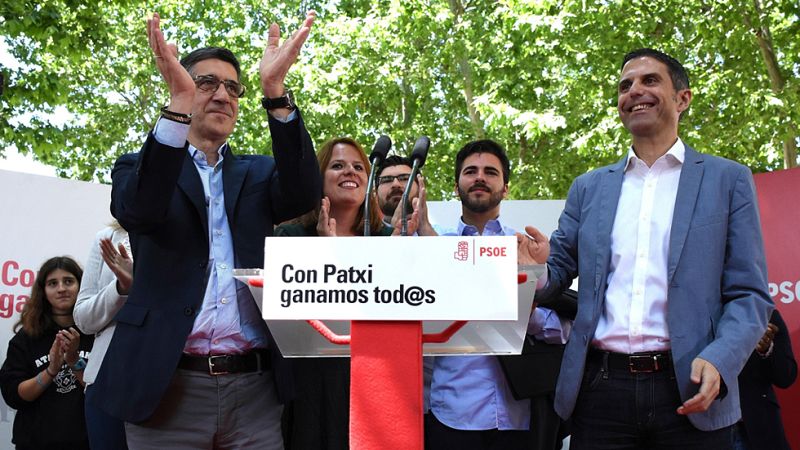 Patxi L�pez, a los j�venes: "No asist�is impasibles a ver c�mo destrozamos este partido"