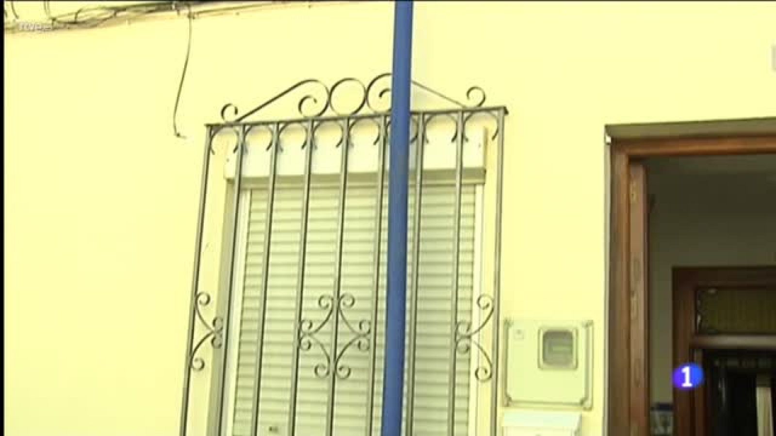 Vecinos de Capillos en Málaga, llevan 5 días sin suministro de agua | Ver