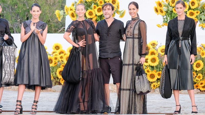 La moda Adlib se tiñe de negro