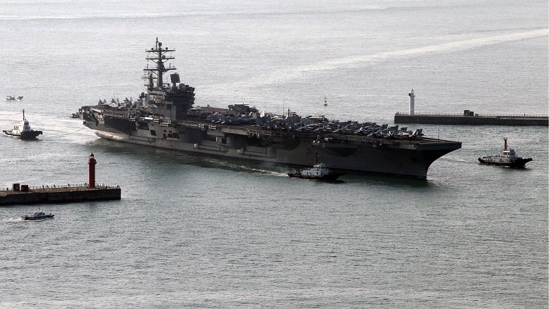 EE.UU. despliega un segundo portaaviones nuclear cerca de la península de Corea