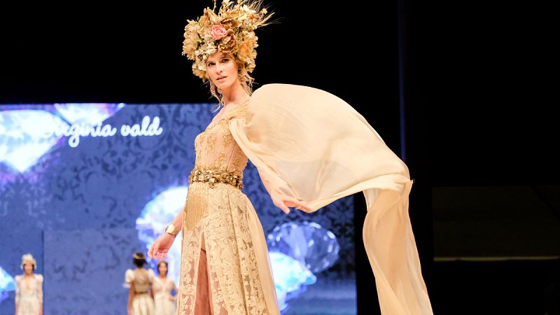 El emotivo viaje nostálgico de la moda Adlib a la Ibiza de 1971