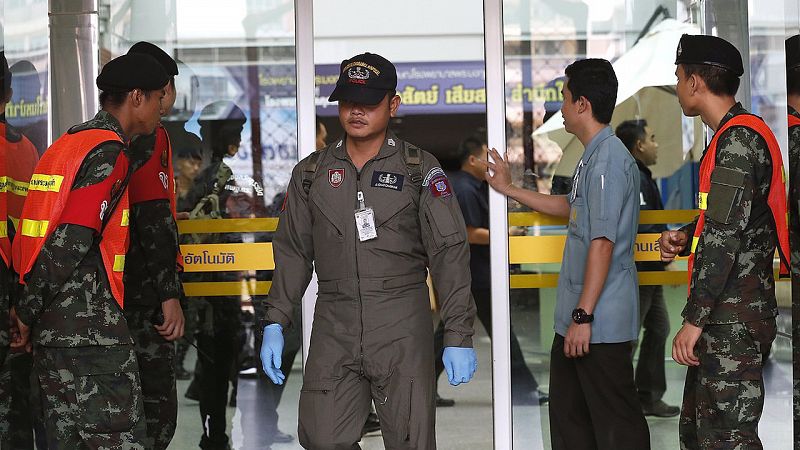Una bomba causa al menos 24 heridos en Tailandia en el tercer aniversario del golpe militar