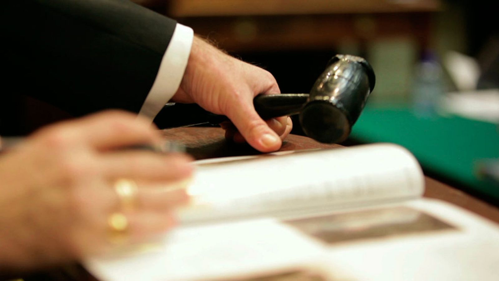 La Noche Temática - La destruciión de la memoria - Avance