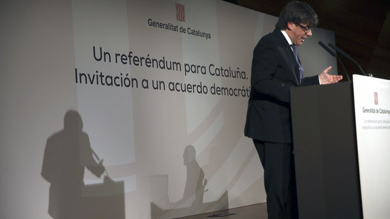Puigdemont advierte al Estado de que "no tiene tanto poder para impedir tanta democracia"