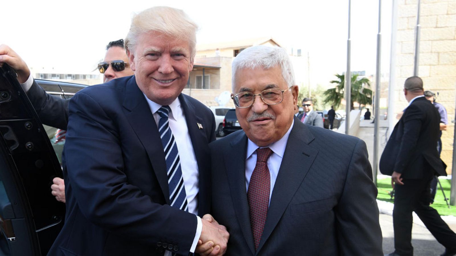 Donald Trump se reune con el presidente palestino Mahmud Abbas en su segunda jornada en Oriente Próximo
