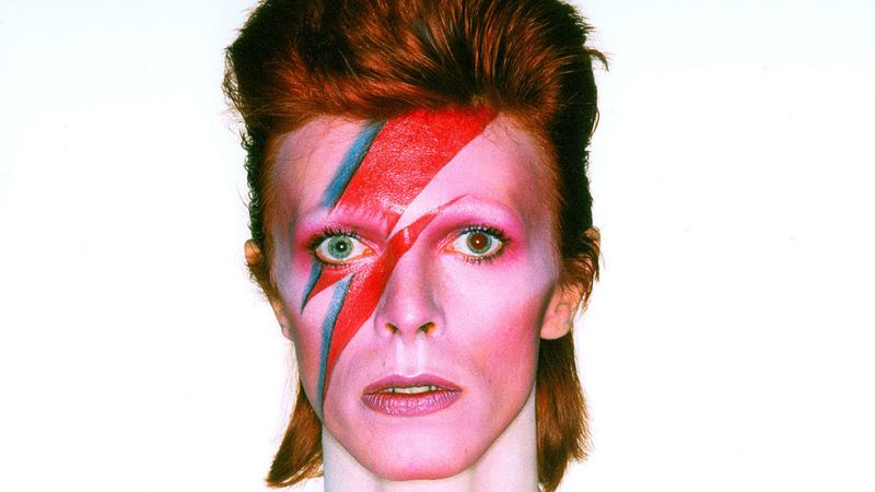 Las mil caras del camaleón Bowie