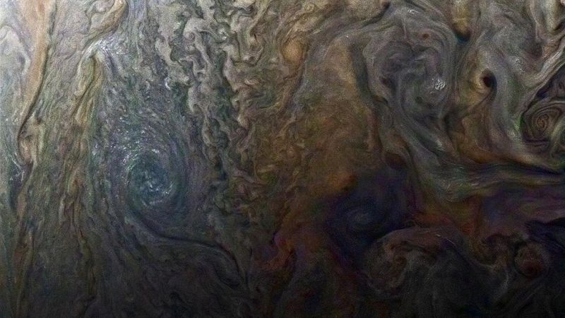 La misión Juno muestra ciclones gigantescos y un gran magnetismo en Júpiter