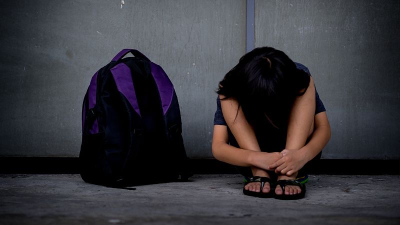 Detenido un hombre acusado de violar a una niña de 13 años a la que conoció en internet