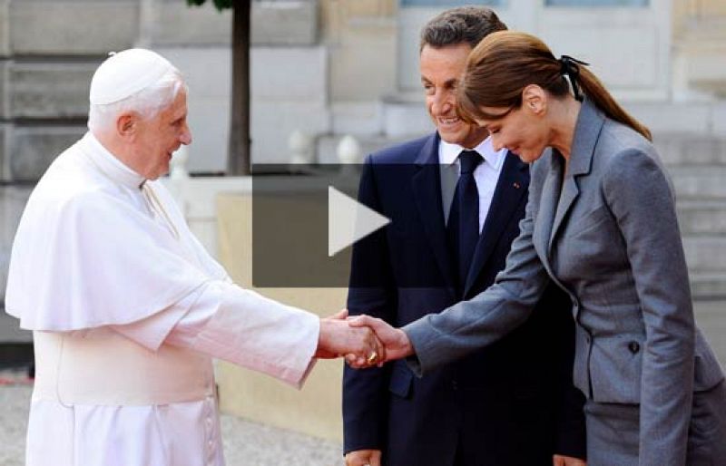 Benedicto XVI respalda la "laicidad positiva" de Sarkozy