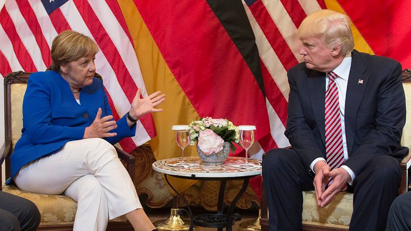 Trump eleva el tono contra Alemania tras su accidentado paso por Europa