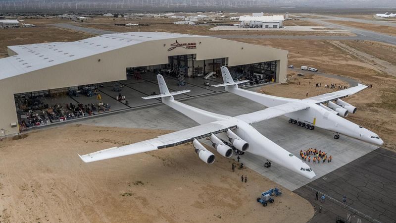 El avión más grande del mundo se deja ver por primera vez