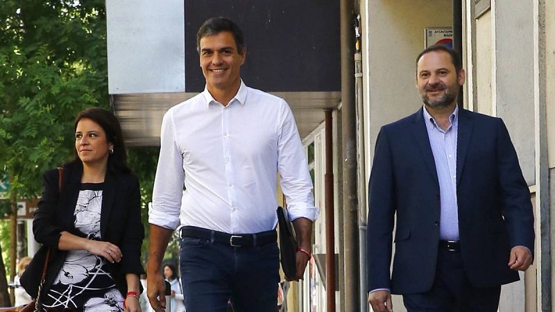 ¿Quién participa en el 39º Congreso del PSOE? ¿Qué se decide? Preguntas y respuestas