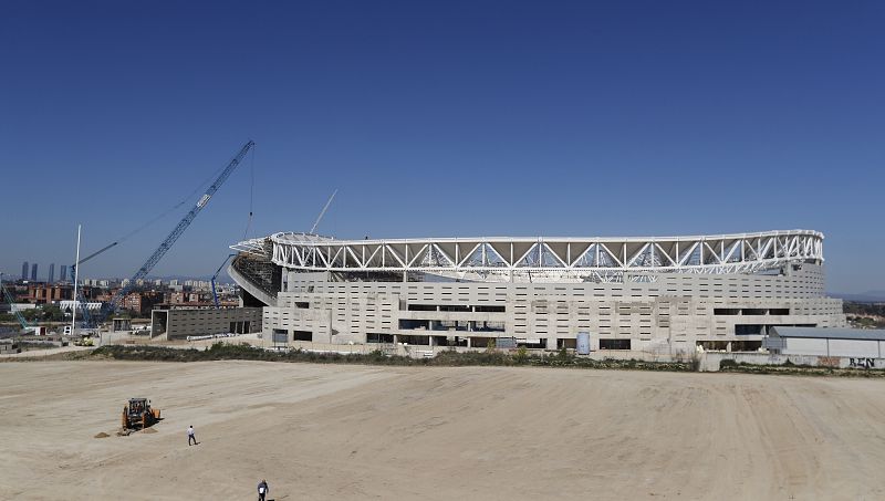 El Metropolitano y el Pizjuán, candidatos para albergar las finales europeas de 2019