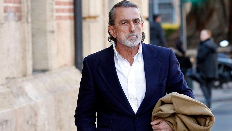Una exempleada de Gürtel: la Comunidad de Madrid pedía muchos "extras" fuera de contrato