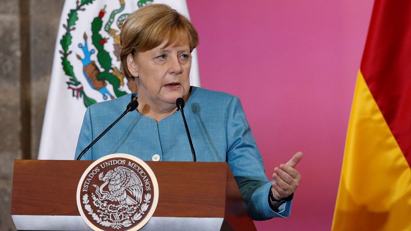 Merkel asegura que la UE está preparada para comenzar las negociaciones del 'Brexit'