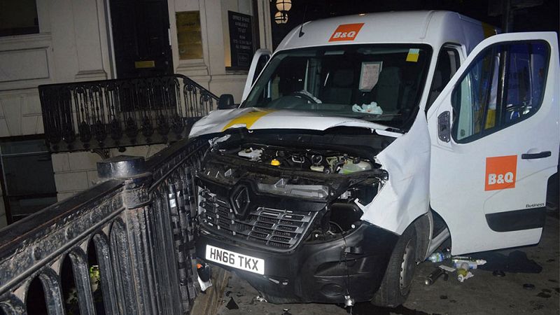 Uno de los terroristas de Londres intentó alquilar un camión horas antes