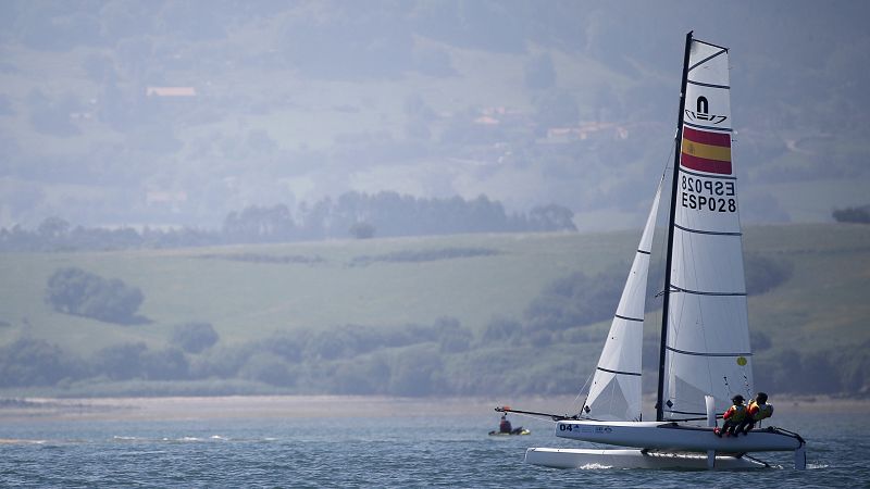 Echávarri y Pacheco logran el oro en Nacra 17