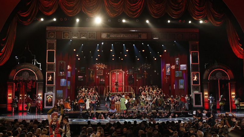 'Dear Evan Hansen' sorprende en los Tony con el premio a mejor musical