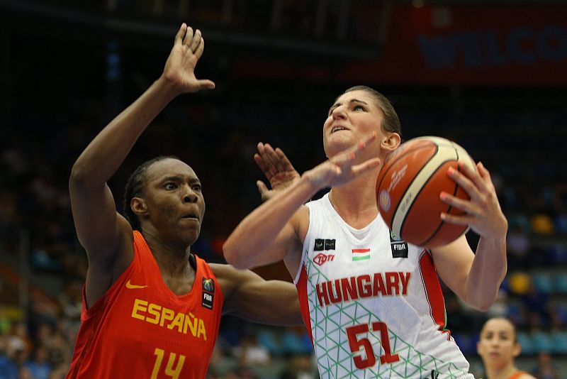 España gana a Hungría en un prometedor debut en el Eurobasket
