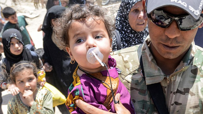 Cien mil civiles están atrapados en Mosul y son utilizados como escudos humanos por el EI