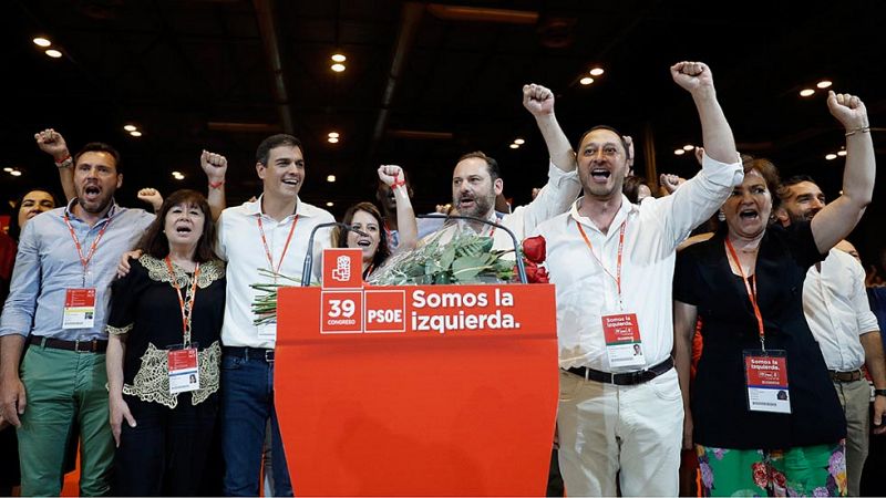 La nueva Ejecutiva de Sánchez: sin barones, sin críticos, paritaria y con menos respaldo