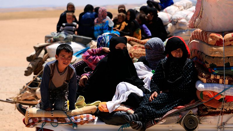 Miles de personas exigen al Gobierno que cumpla su compromiso de acoger a 17.000 refugiados