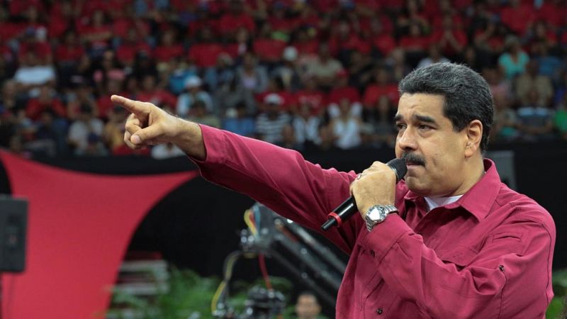 Maduro amenaza con ir al combate para hacer "lo que no se pudo con votos"