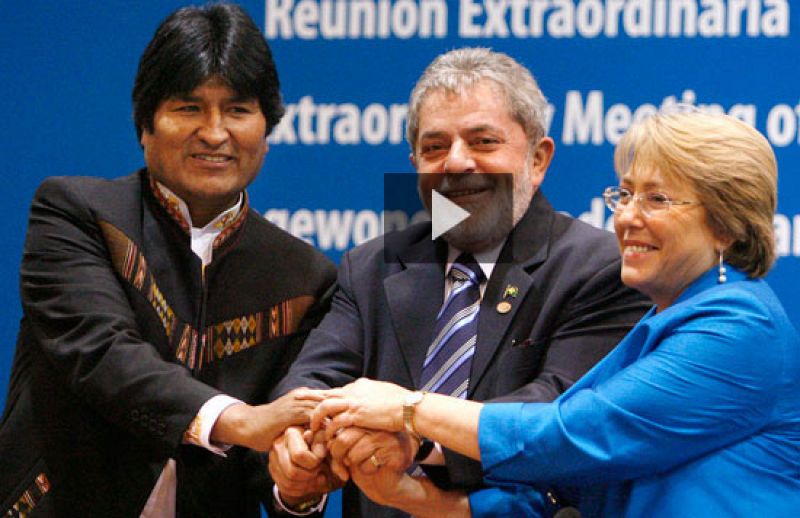 Chile propone a Unasur enviar una misión a Bolivia para ayudar al diálogo