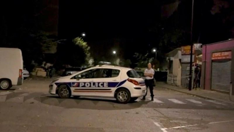 Al menos ocho heridos en un tiroteo cerca de una mezquita en Aviñón (Francia)