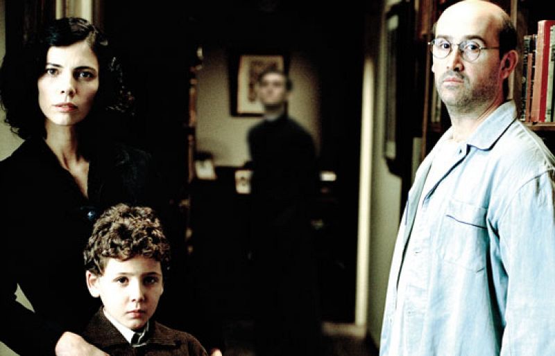 'Los girasoles ciegos', 'Sangre de mayo' y 'Siete mesas de billar francés', preseleccionadas