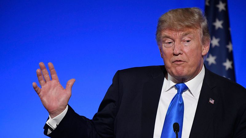 Trump recula y dice que no hace falta un muro que cubra toda la frontera con México