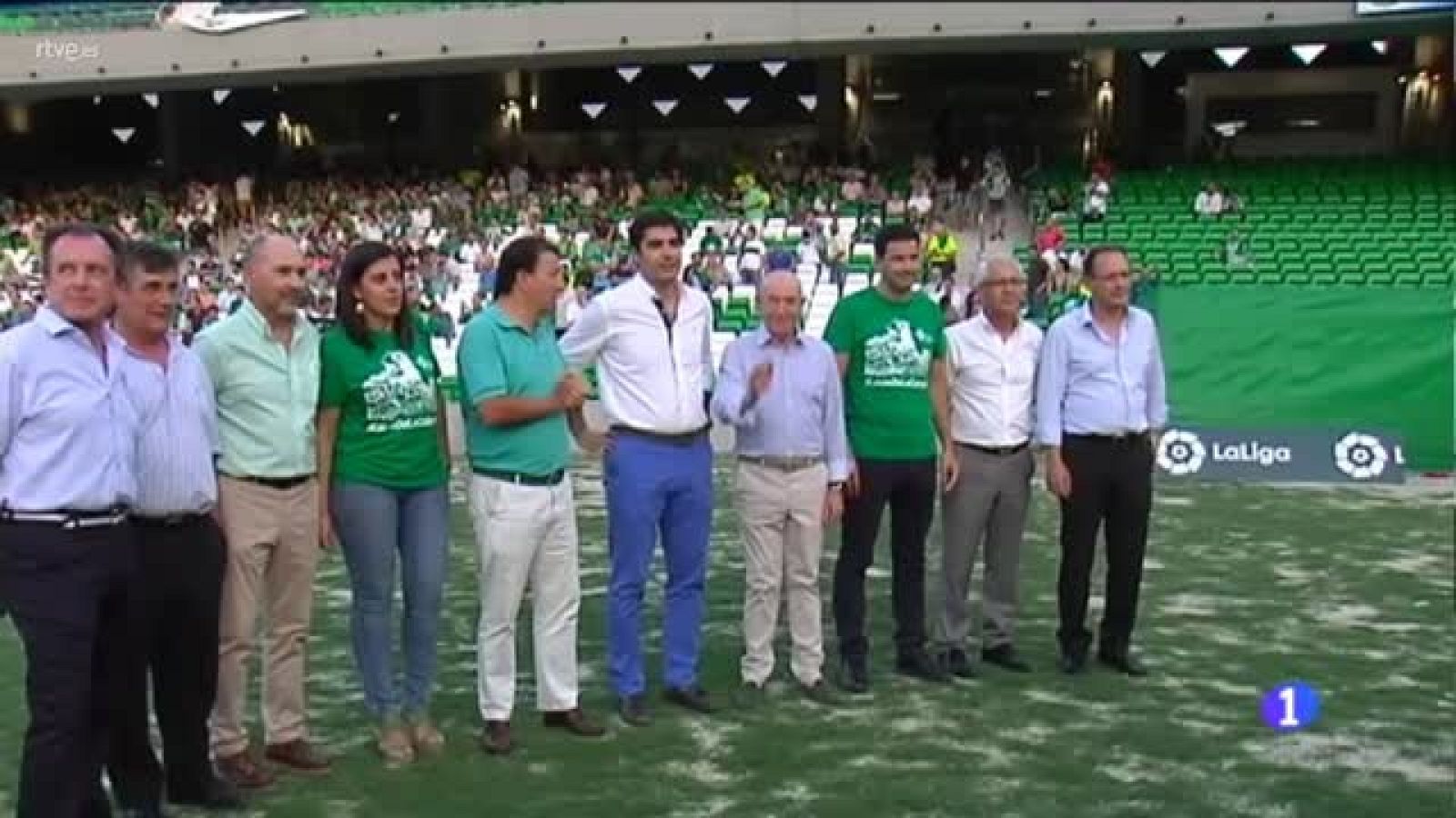 El Betis inaugura la nueva grada del Benito Villamarín | Ver