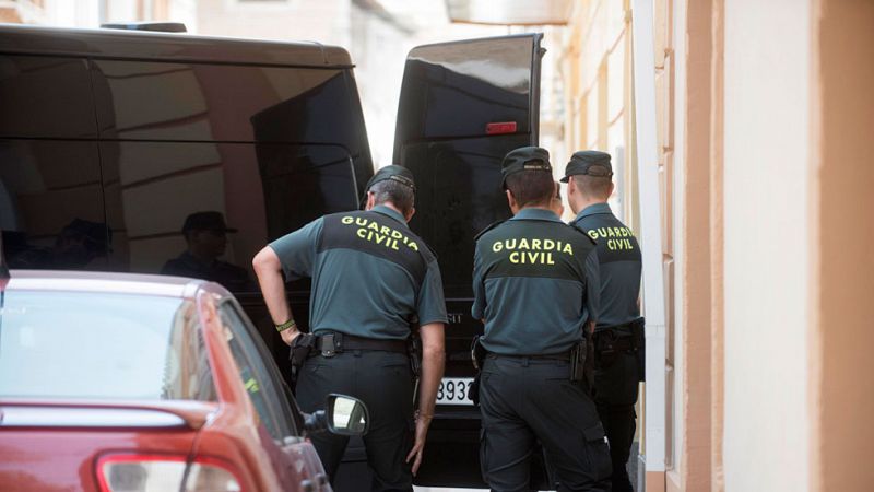 Un hombre mata presuntamente a su mujer con un hacha en Granada y después se suicida