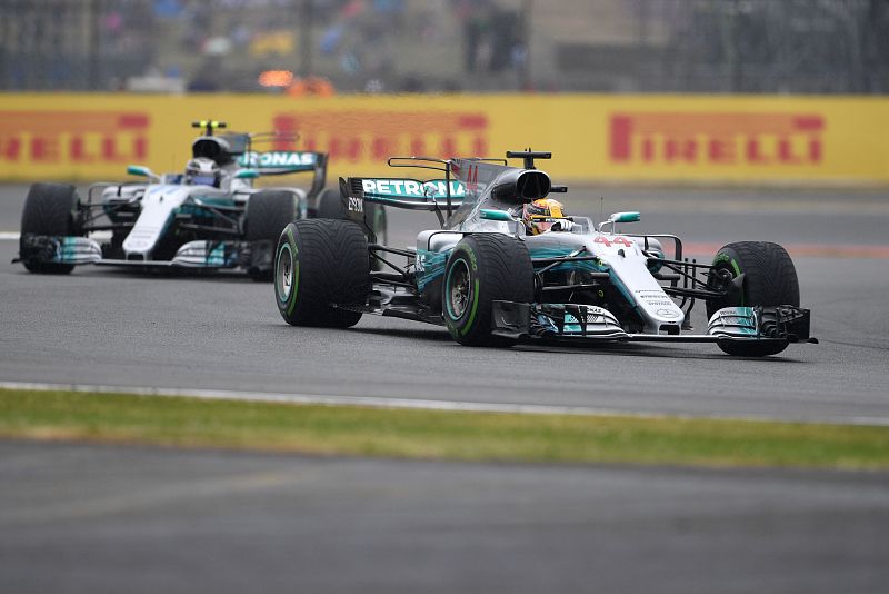 Hamilton saldrá desde la 'pole' en Silverstone