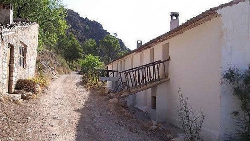 Mueren dos personas al derrumbarse una sauna-igl en Albacete