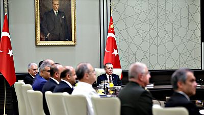 El Parlamento turco aprueba prorrogar por cuarta vez el estado de emergencia un ao despus del golpe