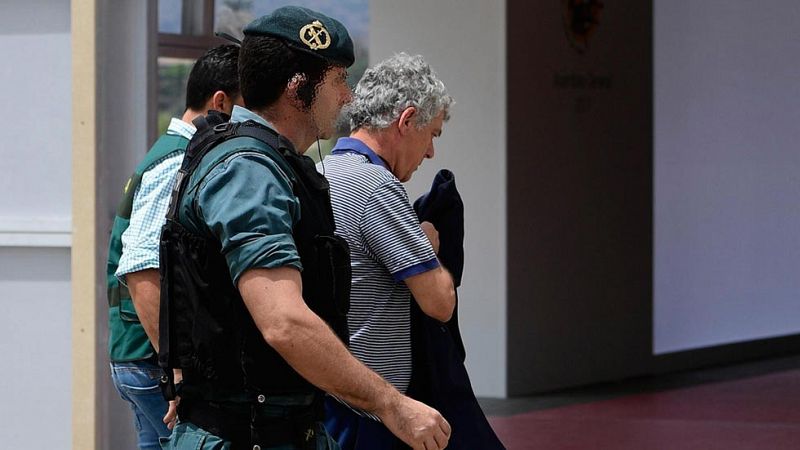 Detenidos Villar y sus principales colaboradores en la Federación de Fútbol en una operación anticorrupción
