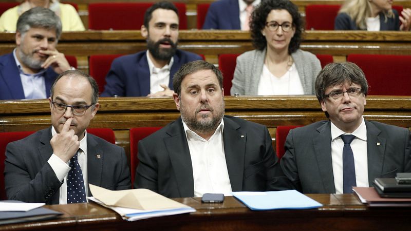 El Parlament aprueba la reforma del reglamento que facilitará el 1-O