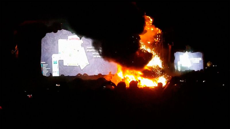 Desalojadas unas 22.000 personas por un incendio en un concierto de Tomorrowland